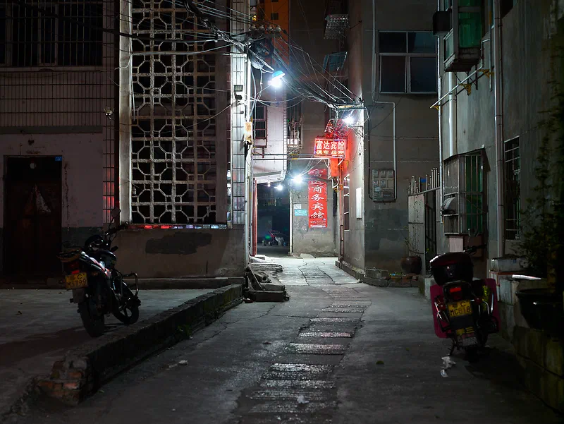 Back alley in Yunxi, China. Night photography and other extreme dynamic range scenarios are something the Mamiya ZD handles well.